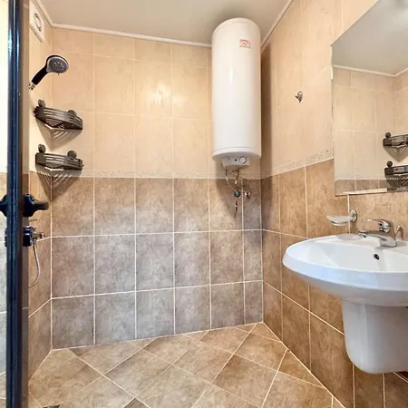 Sea Breeze With Balcony 250 Metres For The Daire