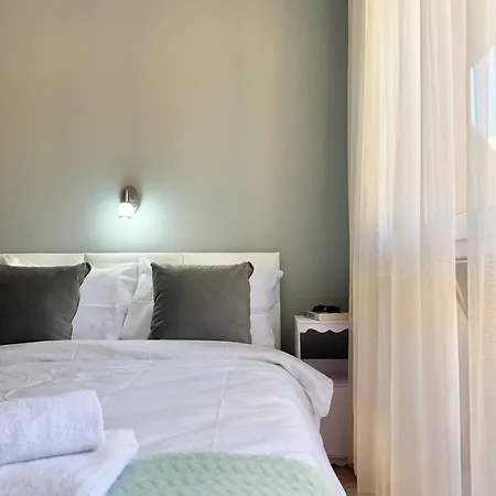 Sea Breeze With Balcony 250 Metres For The *